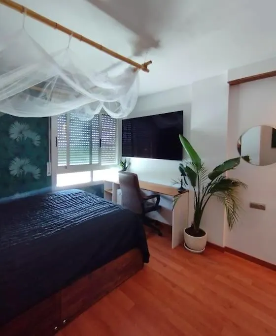 Appartement 2 Chambres Vue Mer & Riviere 50M Plage Clim & Linge Empuriabrava